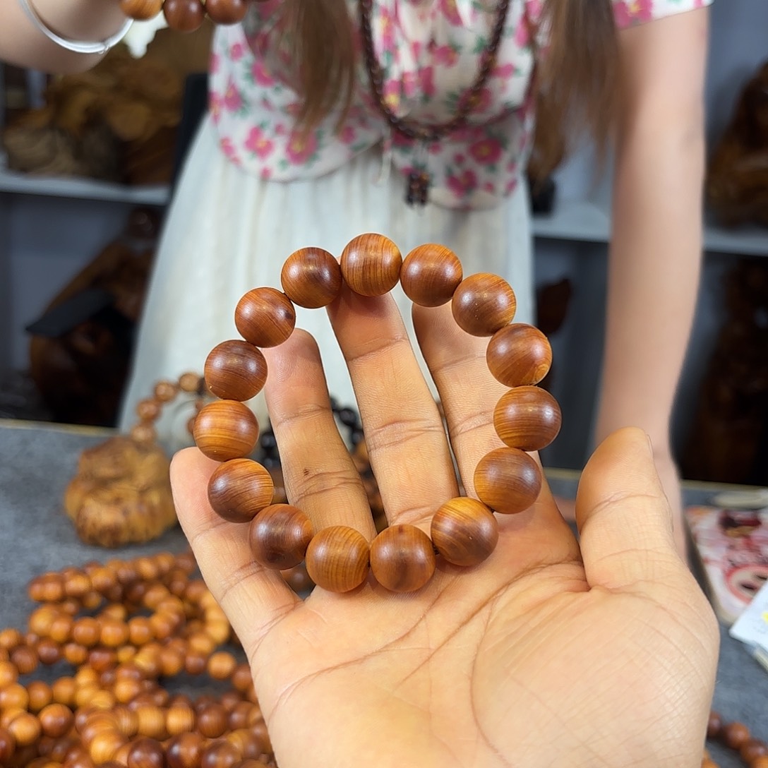 柏木（崖柏）1.5黑油根料 玉化 开播福利炸