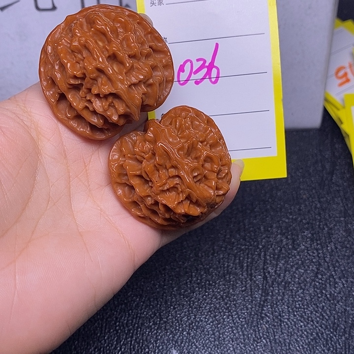 文玩核桃把件036/42.5苹果