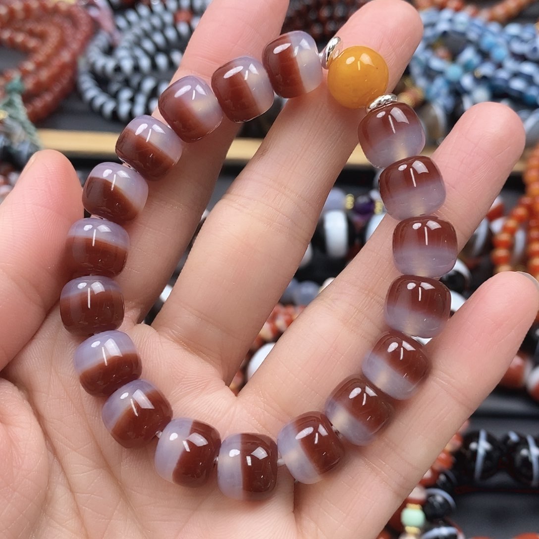 玛瑙/玉髓玛瑙手串未镶嵌