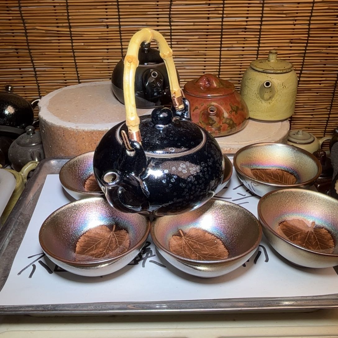 欣***荣茶盏建窑建盏 微瑕作品