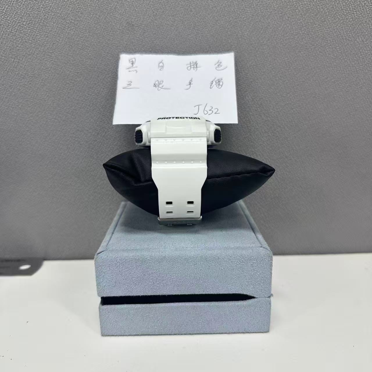 钛钢树脂手镯 黑白拼色三眼手镯 ZF-J632