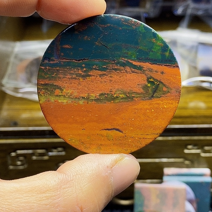 未镶嵌颈饰玛瑙/玉髓金**语