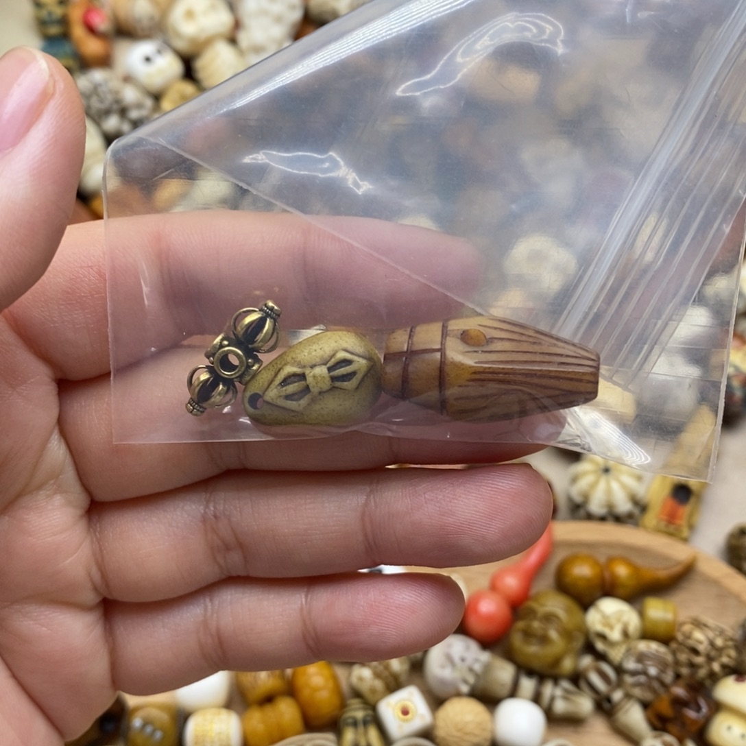 美****其他驼骨配饰配件