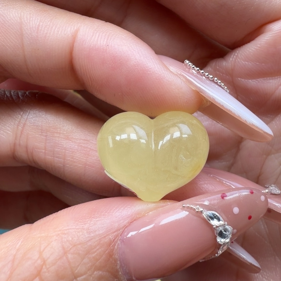 琥珀未镶嵌裸石蜜蜡