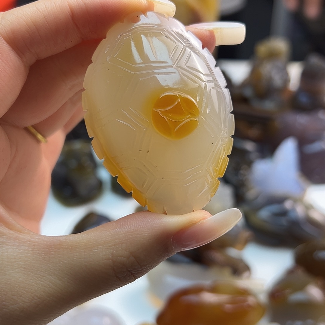 玛瑙/玉髓未镶嵌吊坠(不含链)