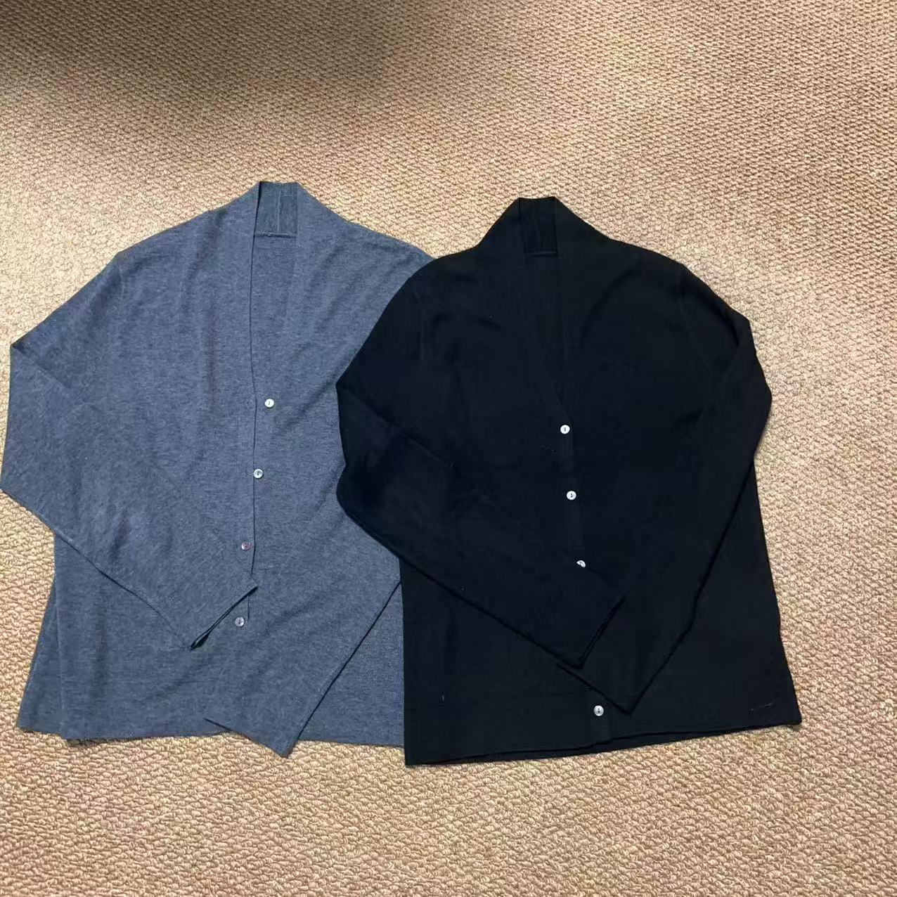 高品质16针超细羊毛经典简约气质针织开衫