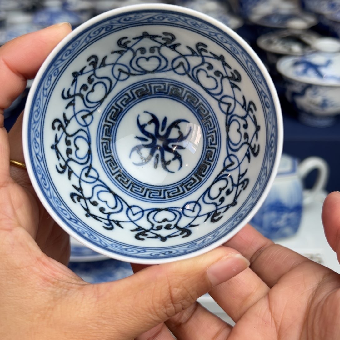 福利手工手绘鸡心杯
