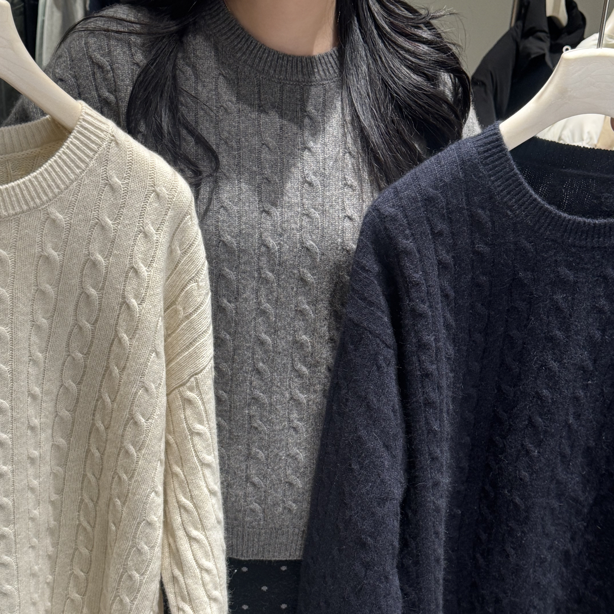 【梨花服饰】麻花浣熊圆领套头慵懒显瘦加厚毛衣