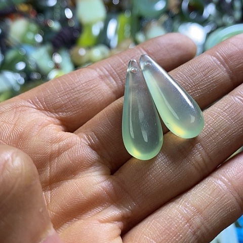 岫玉耳环未镶嵌一对