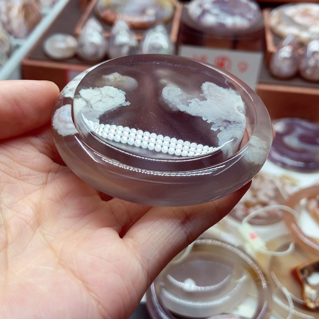 玛瑙/玉髓手镯未镶嵌安*