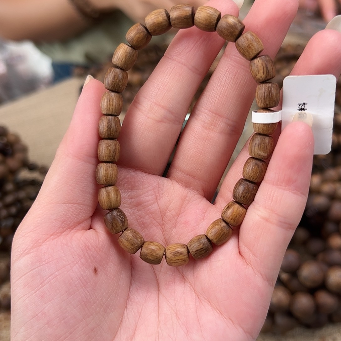 沉香手串沉香野红土沉水07鼓单多样性发一