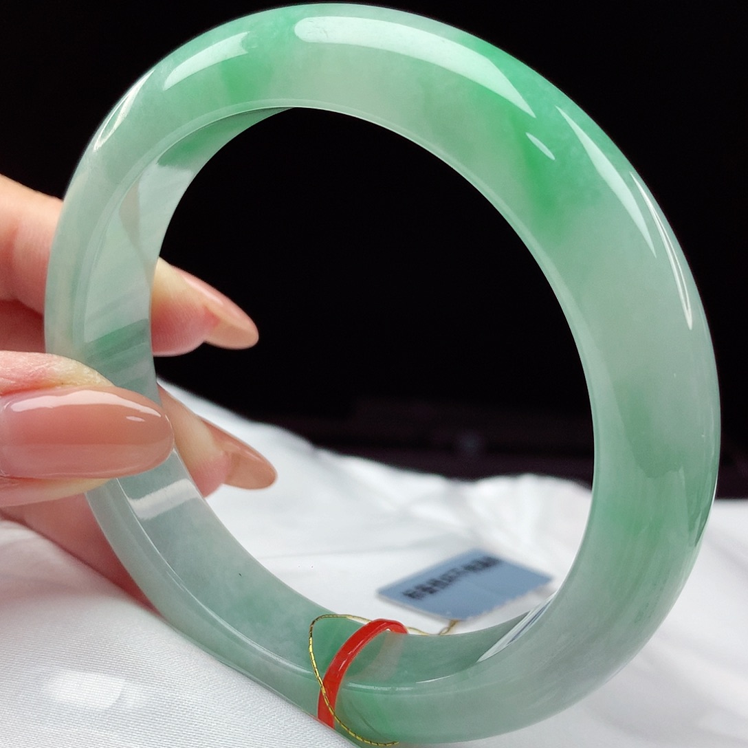 翡翠手镯未镶嵌58圈4543