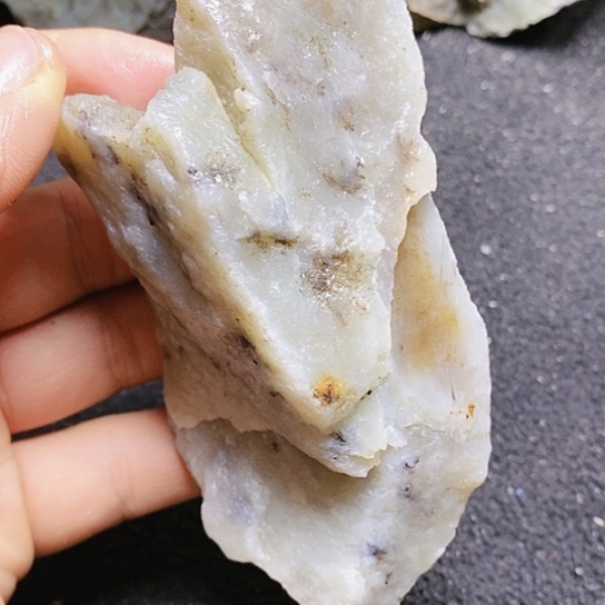 和田玉（糖玉）未镶嵌珠宝半成品