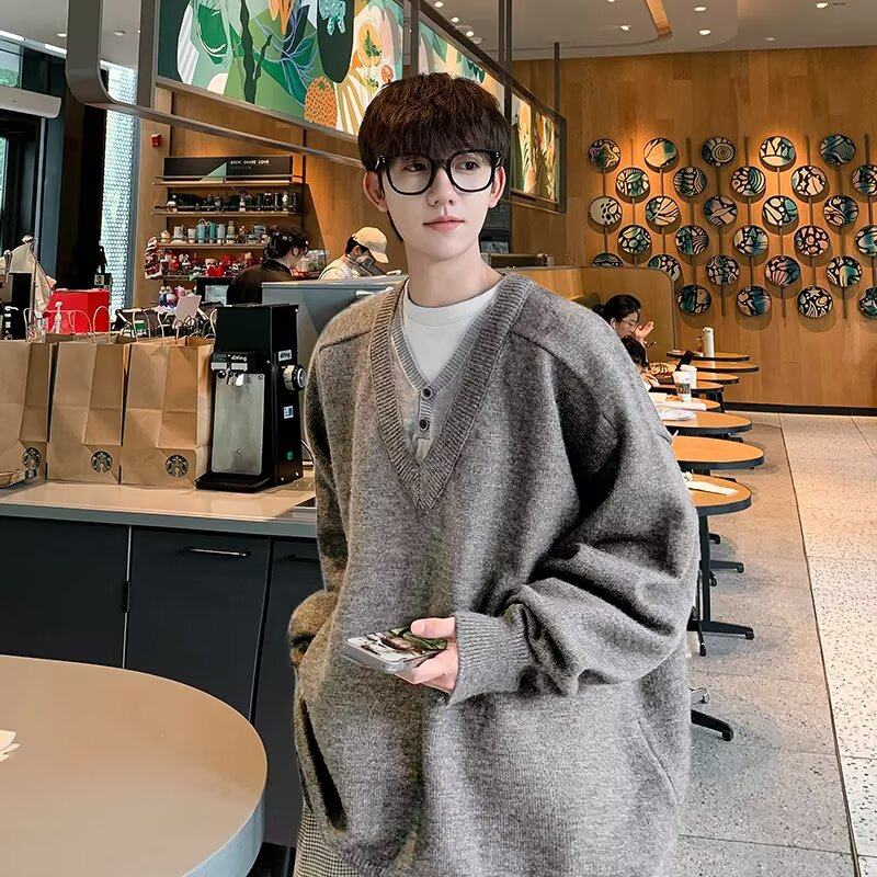 2025 日系复古拼接假两件 V 领针织毛衣（男女潮宽松休闲