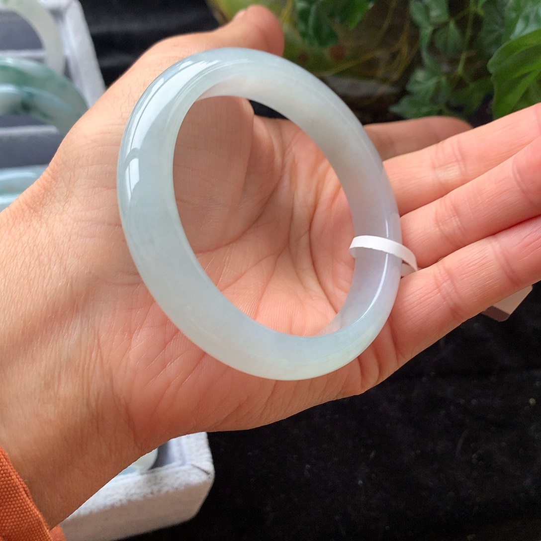 翡翠未镶嵌手镯13号