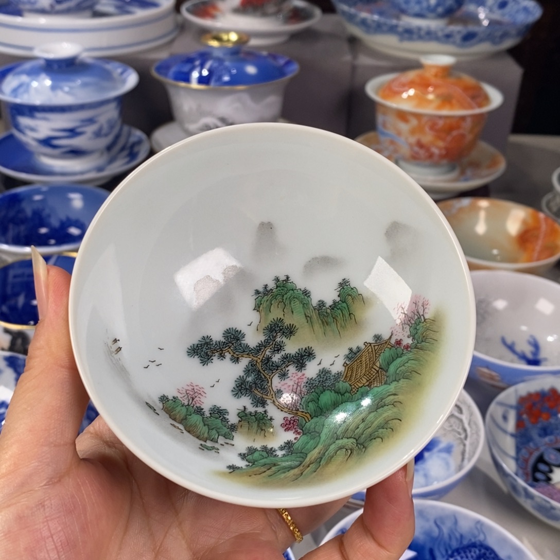 粉彩山水主人杯杯