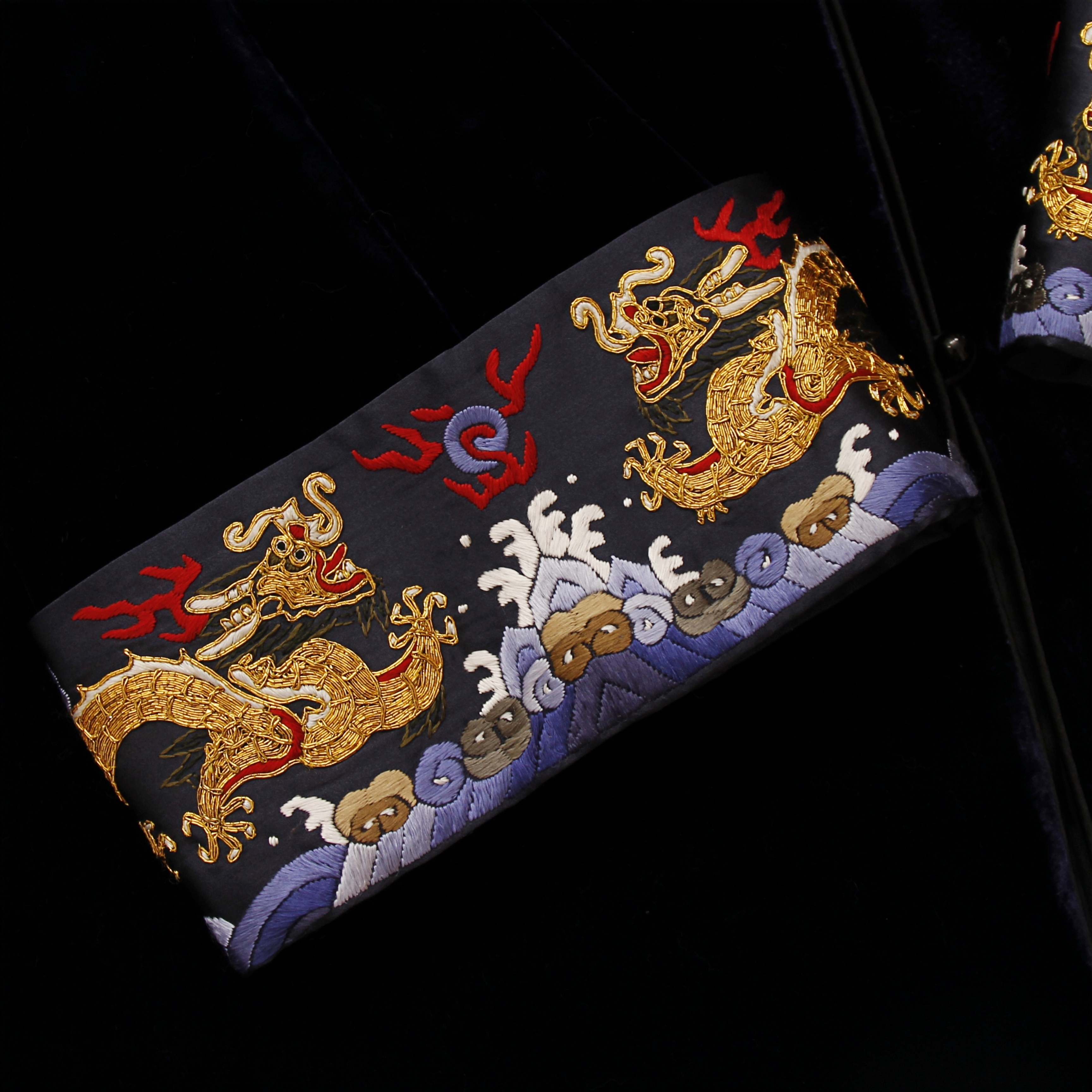 新中式国风女装 非遗纯手工刺绣 京绣华服重工刺绣上衣专拍链接B