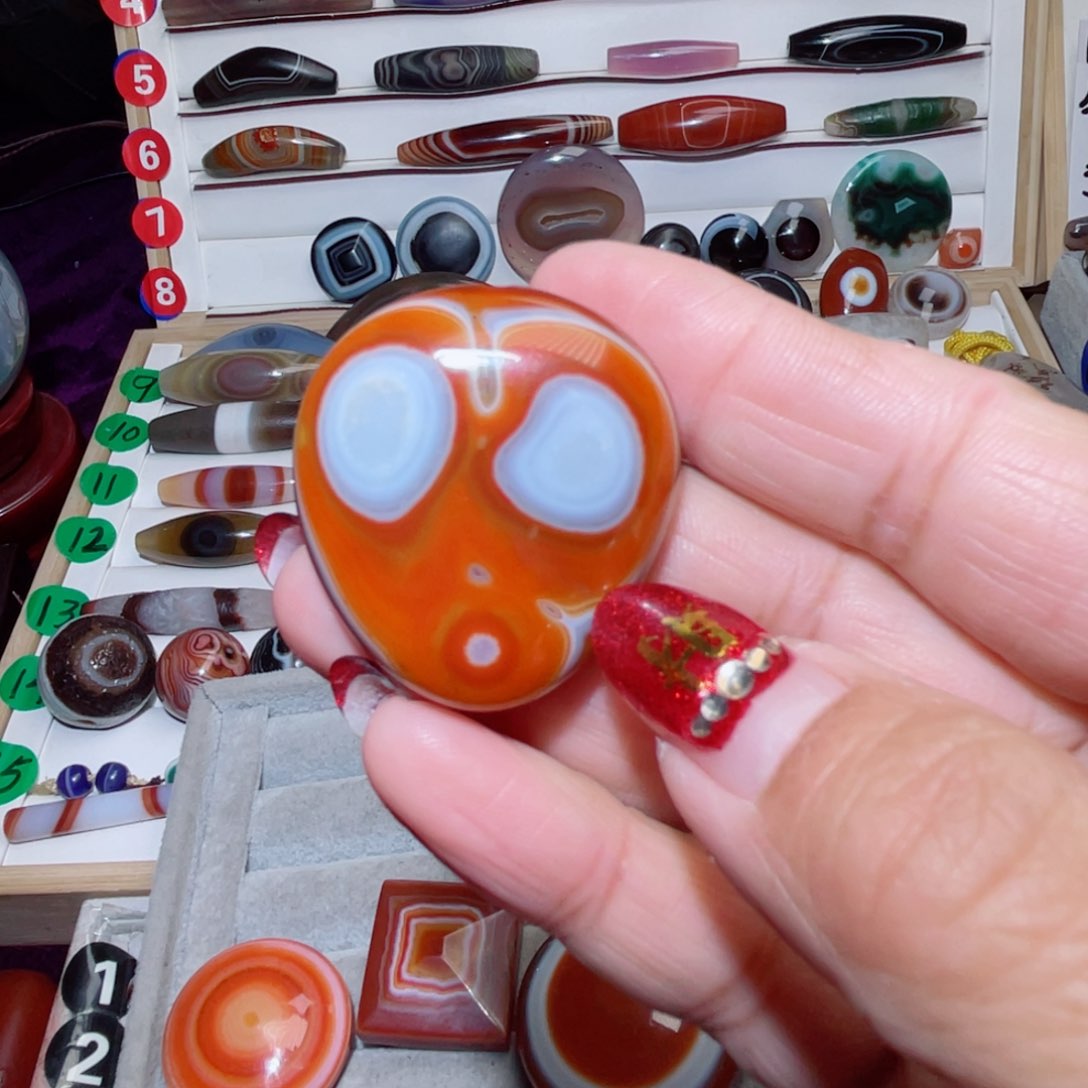 玛瑙/玉髓颈饰未镶嵌