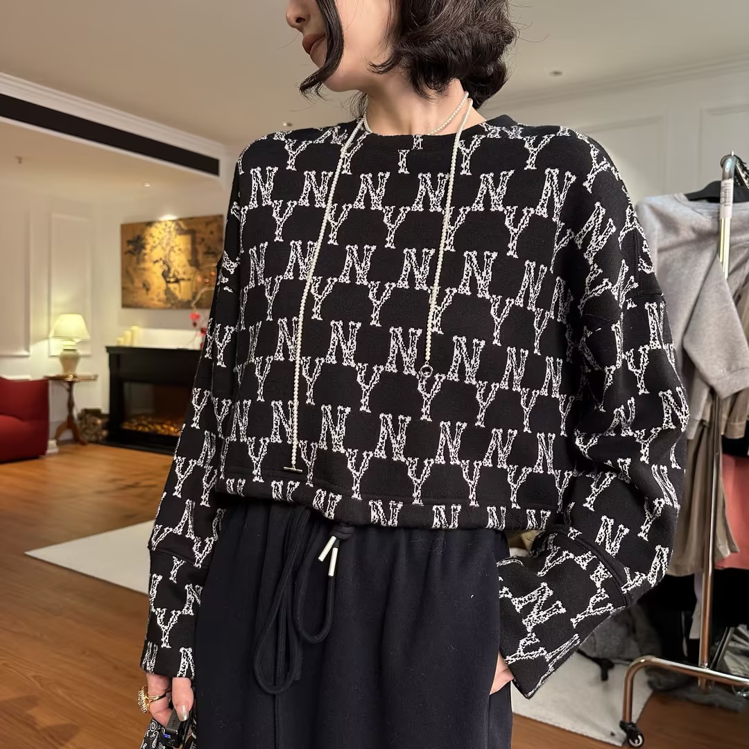 ANAN2025｜ 纽约日记｜时尚NY字母软糯宽松圆领卫衣女 A1279
