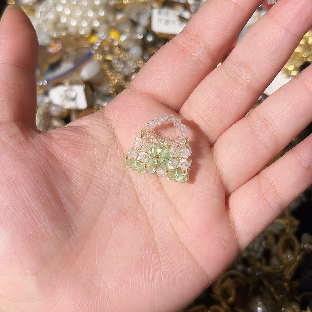 纯铜合成碳硅石小物