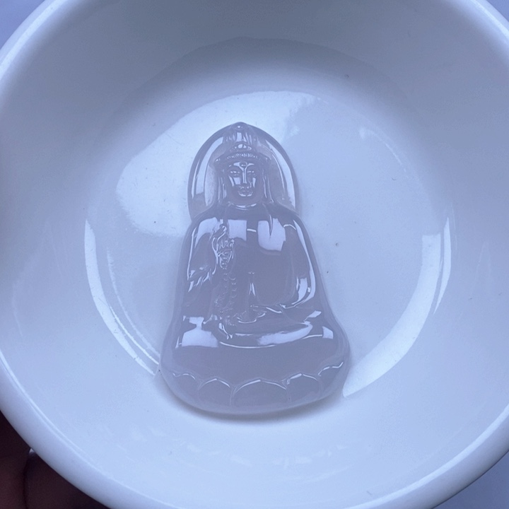 馥***丶翡翠未镶嵌颈饰翡翠