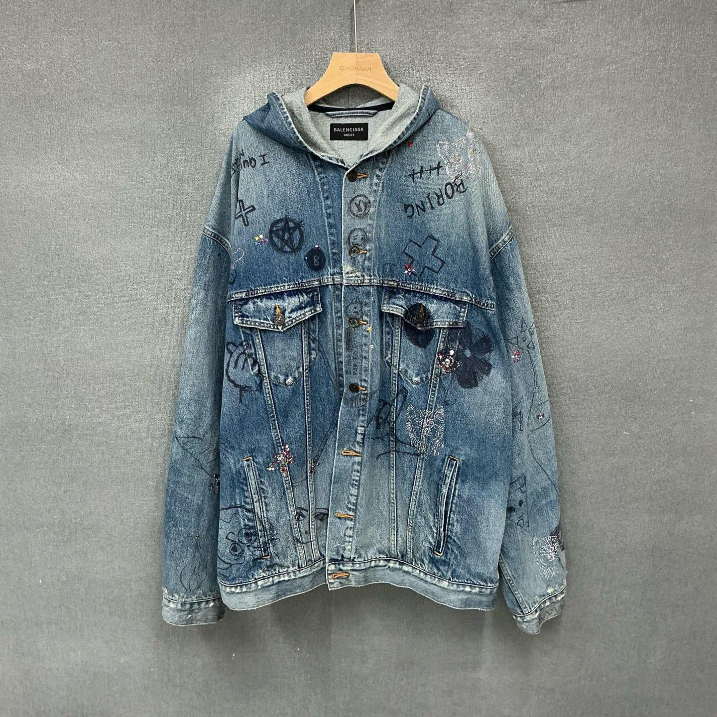 未使用 Balenciaga/巴黎世家 涂鸦做旧破坏牛仔外套 全新2码/2108