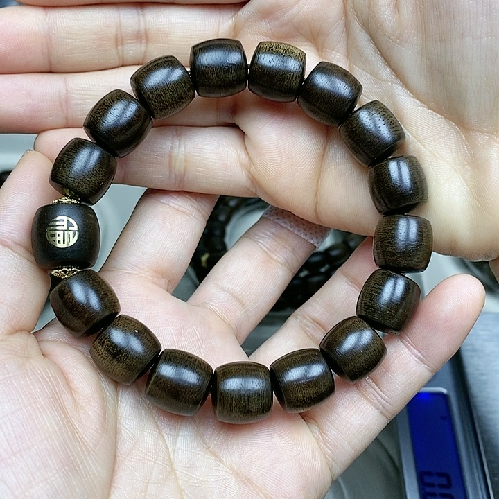 沉香手串行**财越南芽庄白棋楠