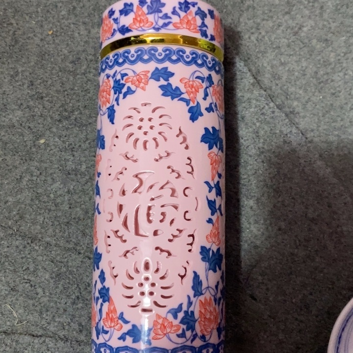 摆件陶红稀土镂空福字缠枝莲保温杯