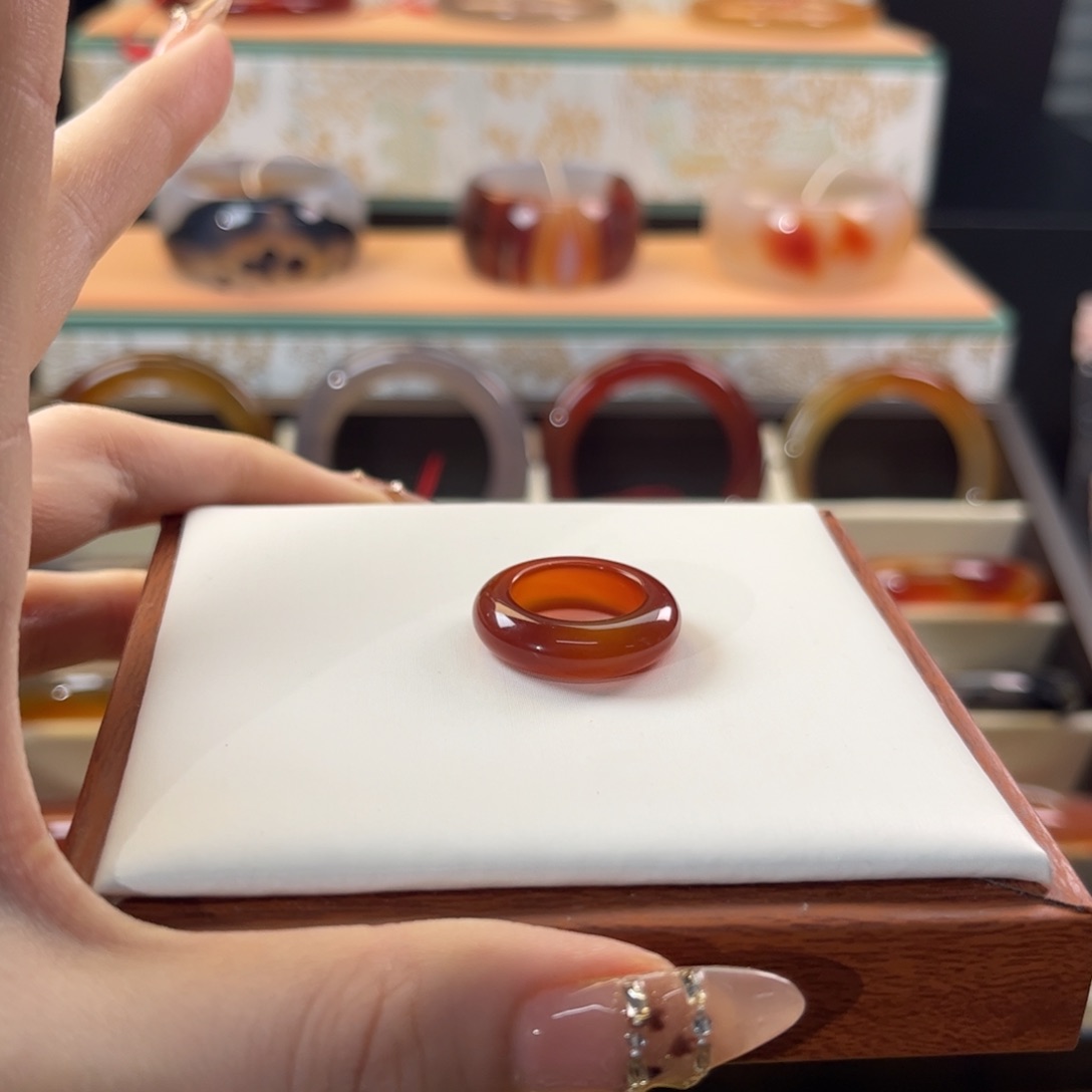 未镶嵌戒指玛瑙/玉髓?****?