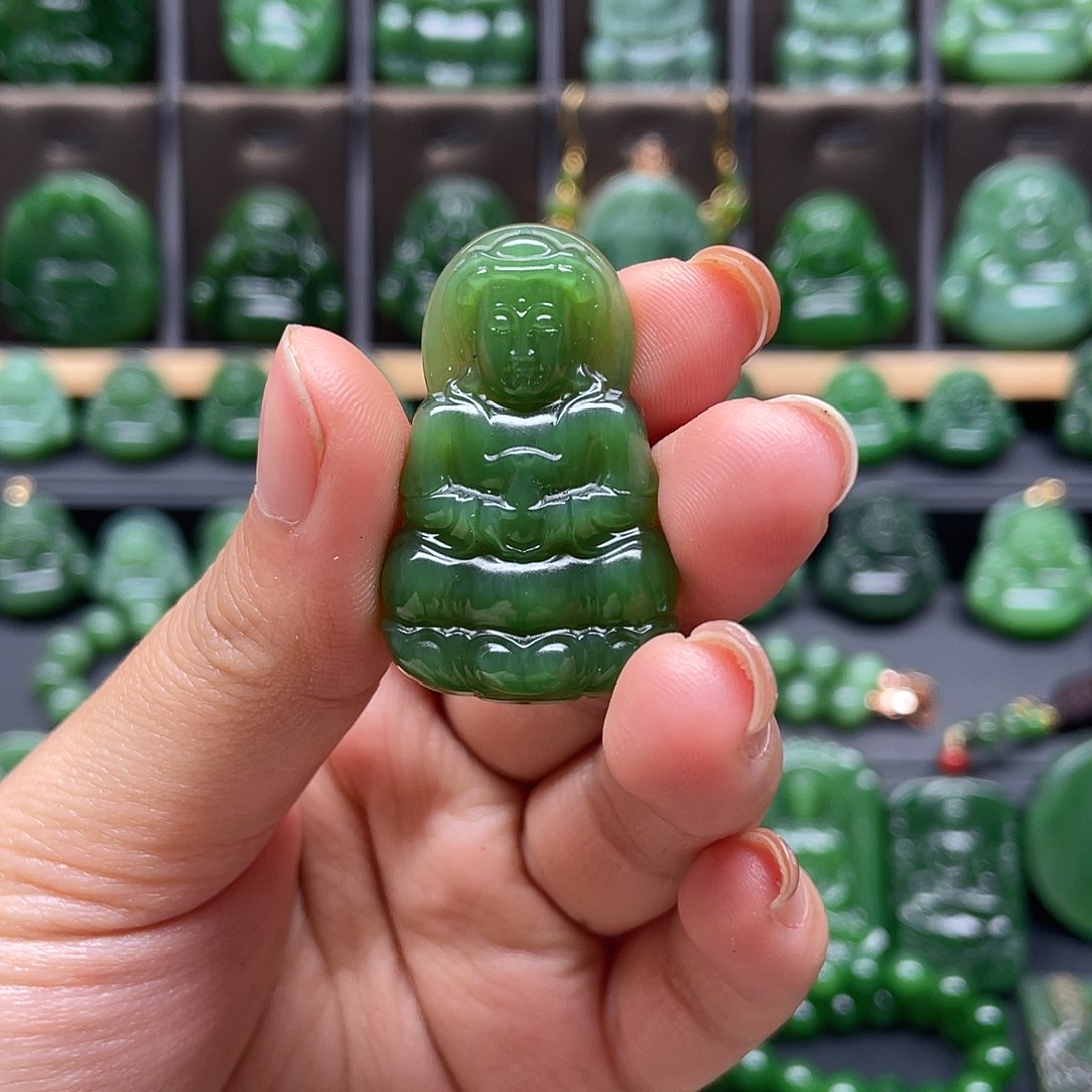 和田玉吊坠未镶嵌