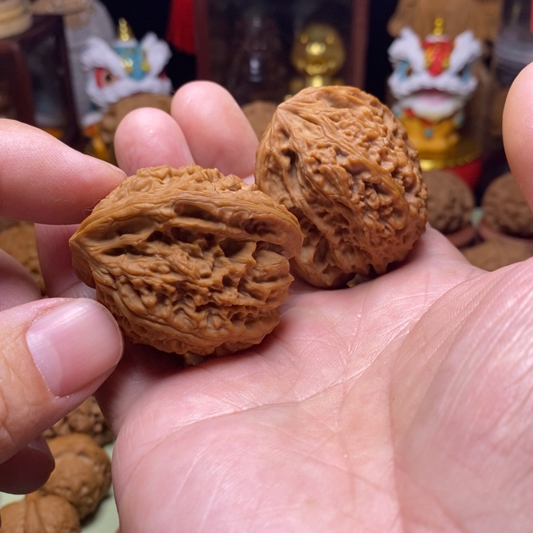 哎***、核桃手串/手链南疆石44毫米