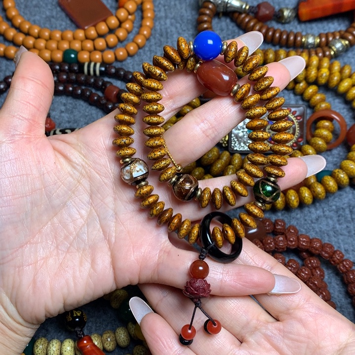 星月菩提吊坠菩提