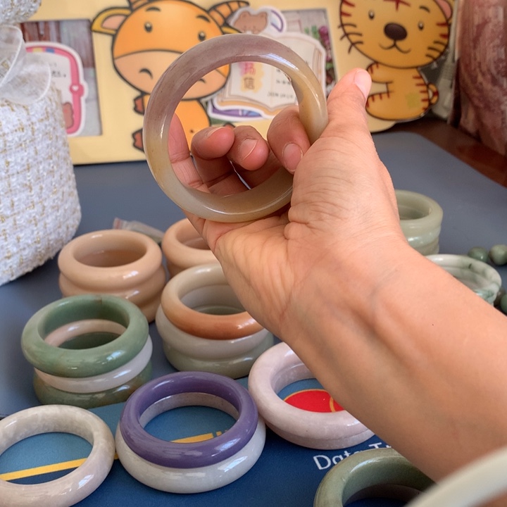 石英质玉合金手链