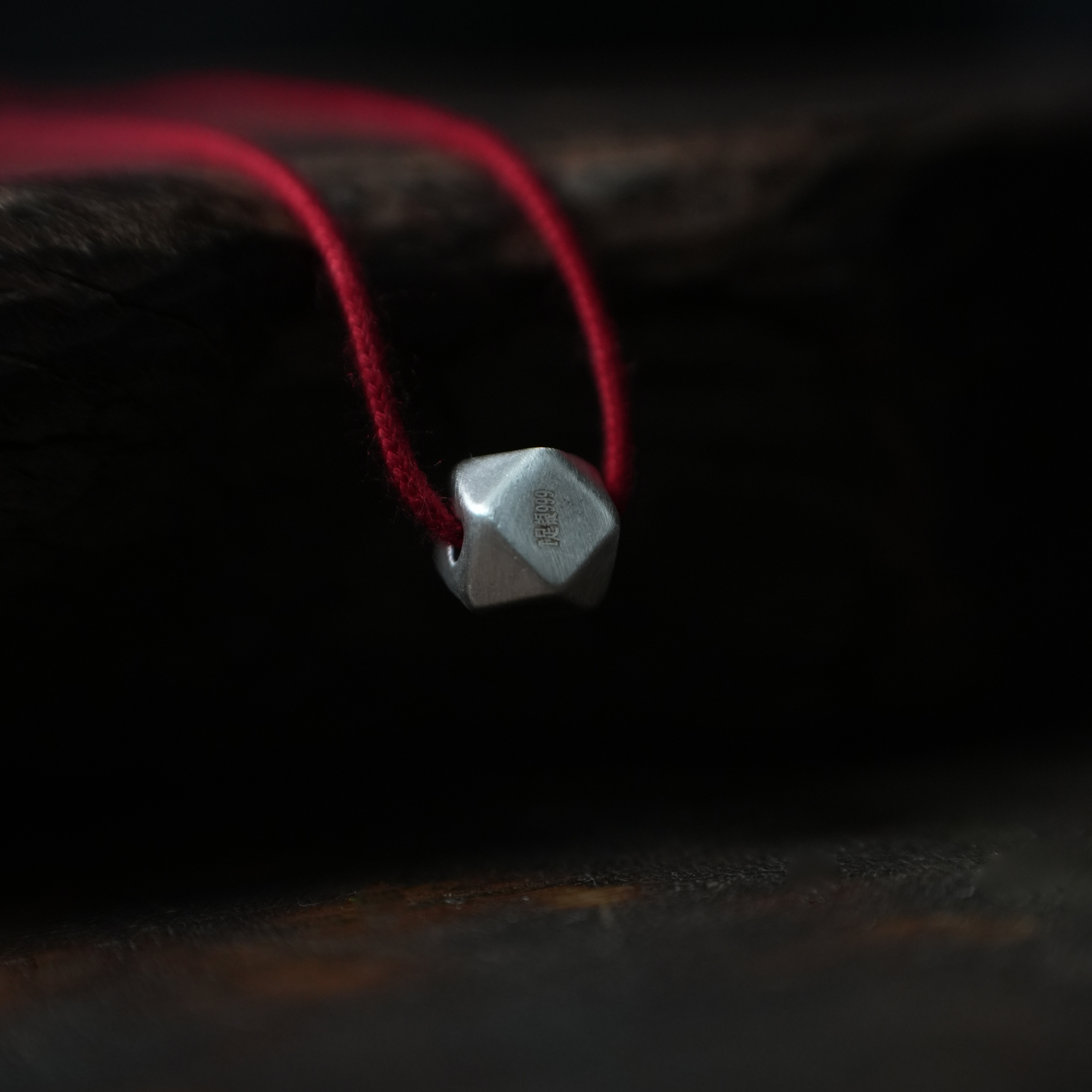 足银银制品 酸儿文玩·999银唐八棱顶珠