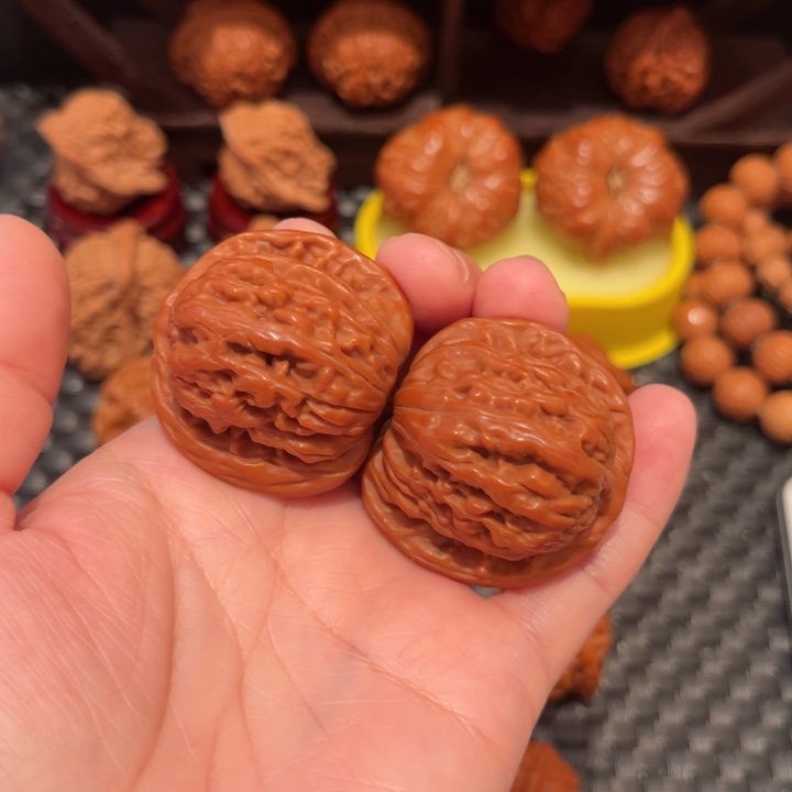 文玩核桃吊坠四座楼40