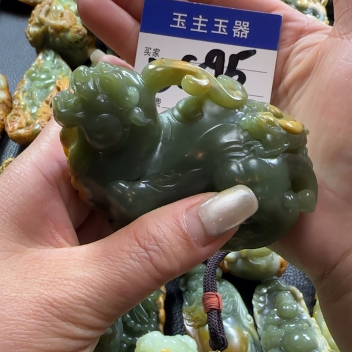 和田玉手把未镶嵌巴**瓦