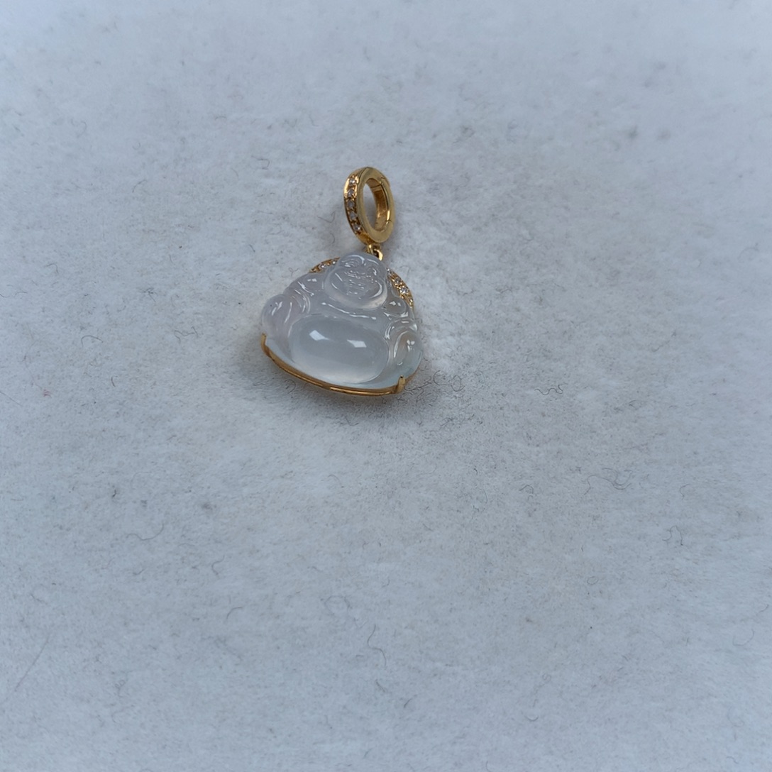 翡翠18K金镶嵌颈饰佛