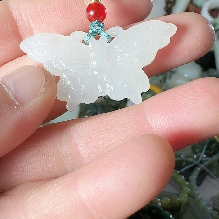 和田玉（糖玉）颈饰未镶嵌