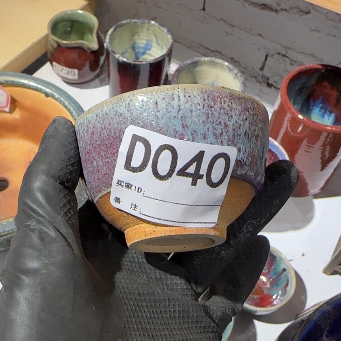 伽***蓝紫砂花盆040         