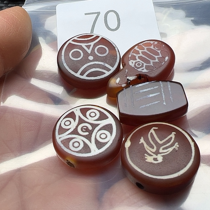 羽***鹤玛瑙/玉髓未镶嵌手链