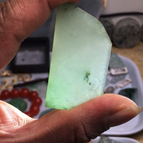 翡翠散珠天然翡翠牌子