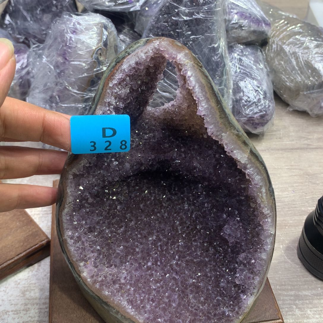 紫晶大型摆件（非配饰）未镶嵌