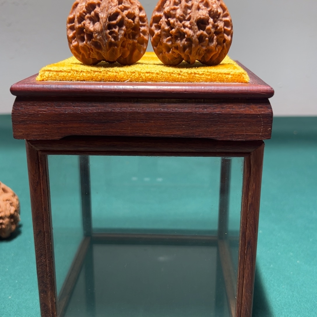 贪***园文玩核桃把件苹果园 43+全品