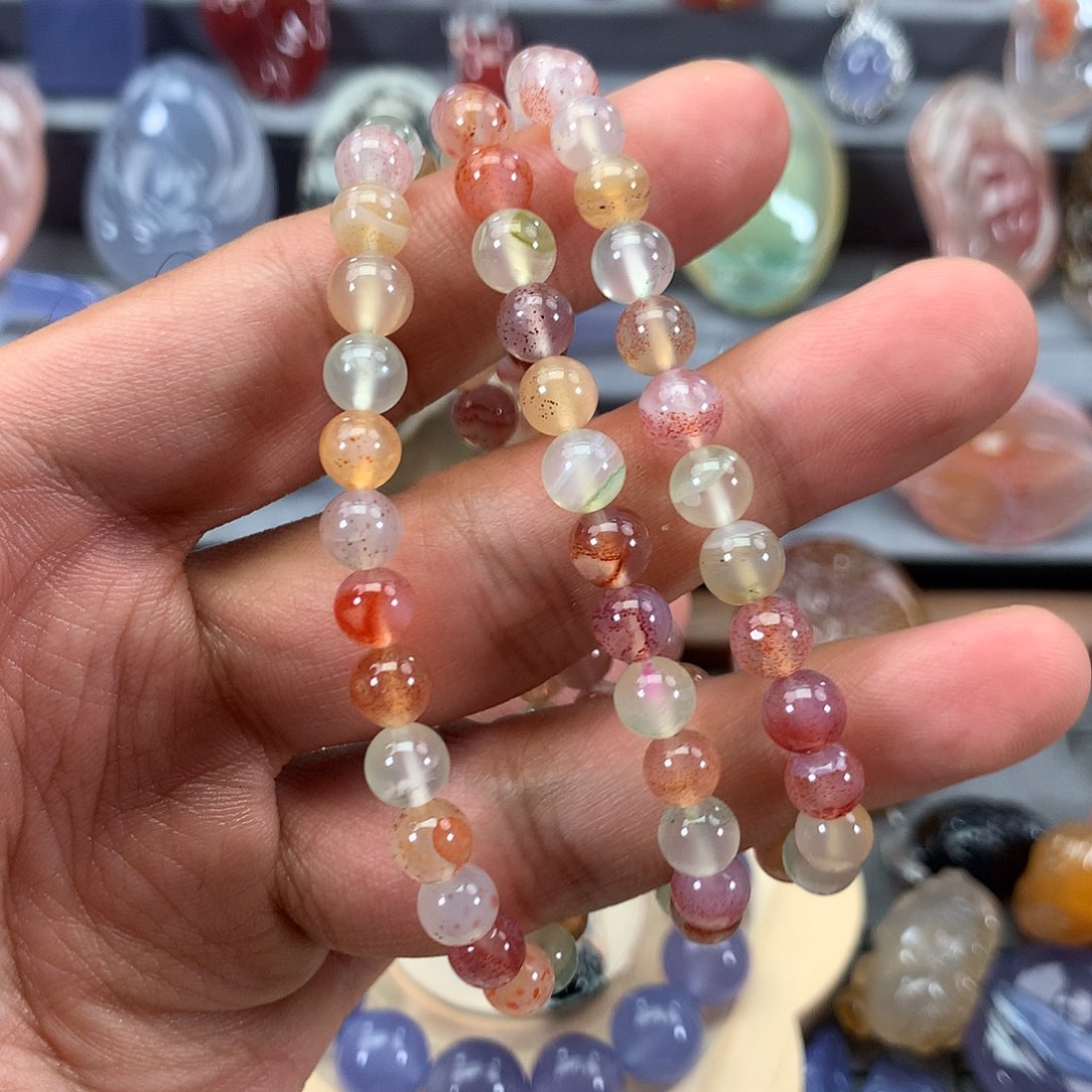 玛瑙/玉髓颈饰未镶嵌