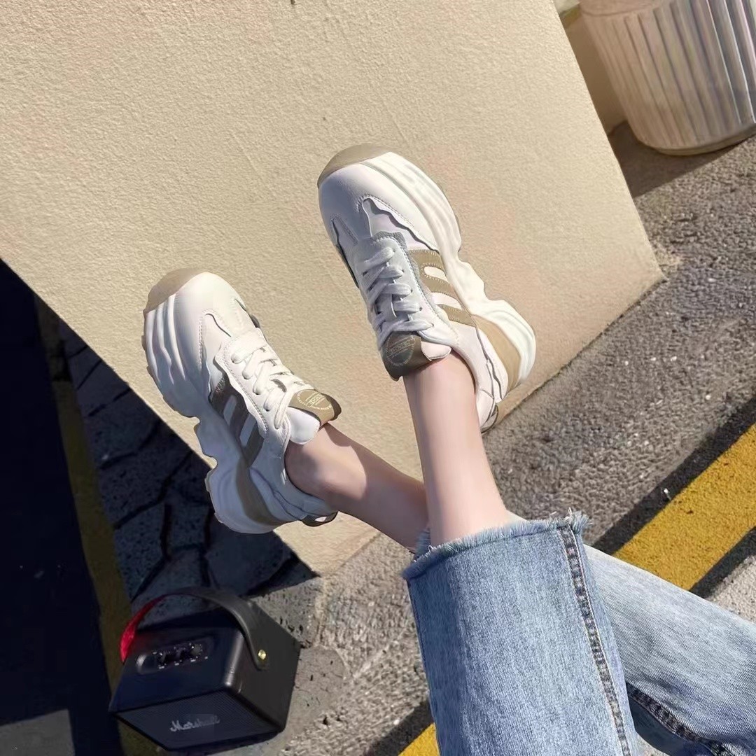 编码【600-799】偶有微瑕完美主义勿拍，品牌女鞋