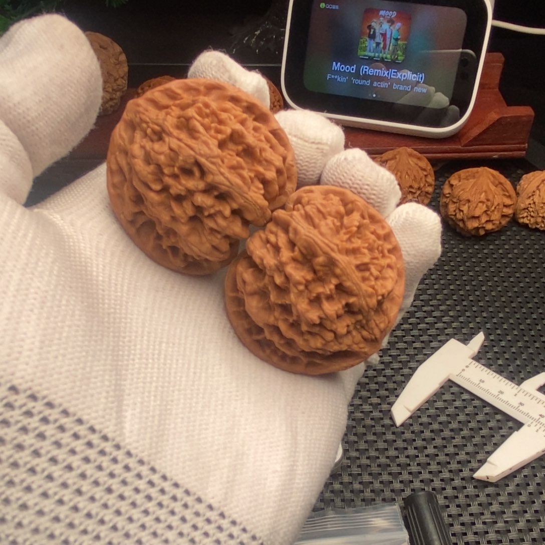 吊坠文玩核桃9**父野牛