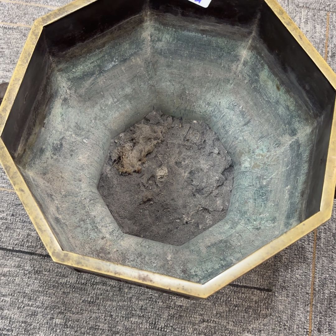 小***.非常喜欢这个瓷器