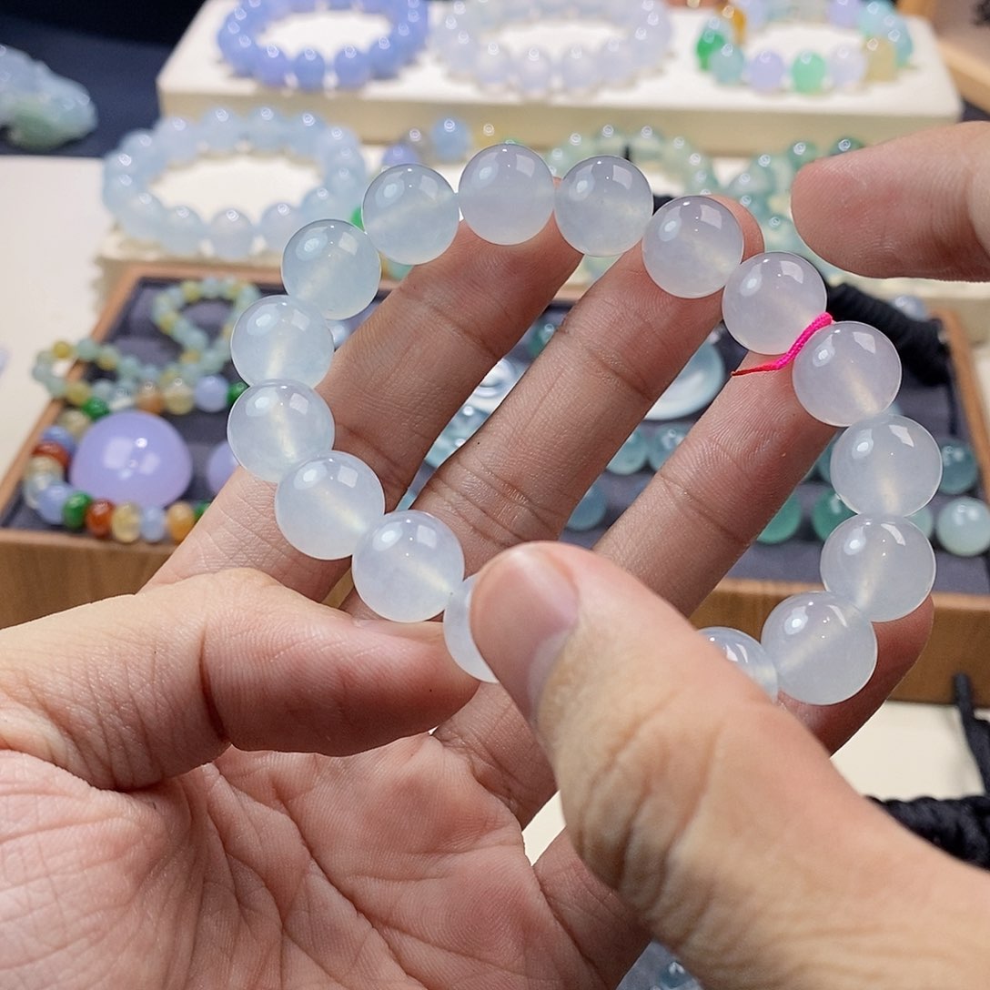 未镶嵌定制翡翠郴**豆