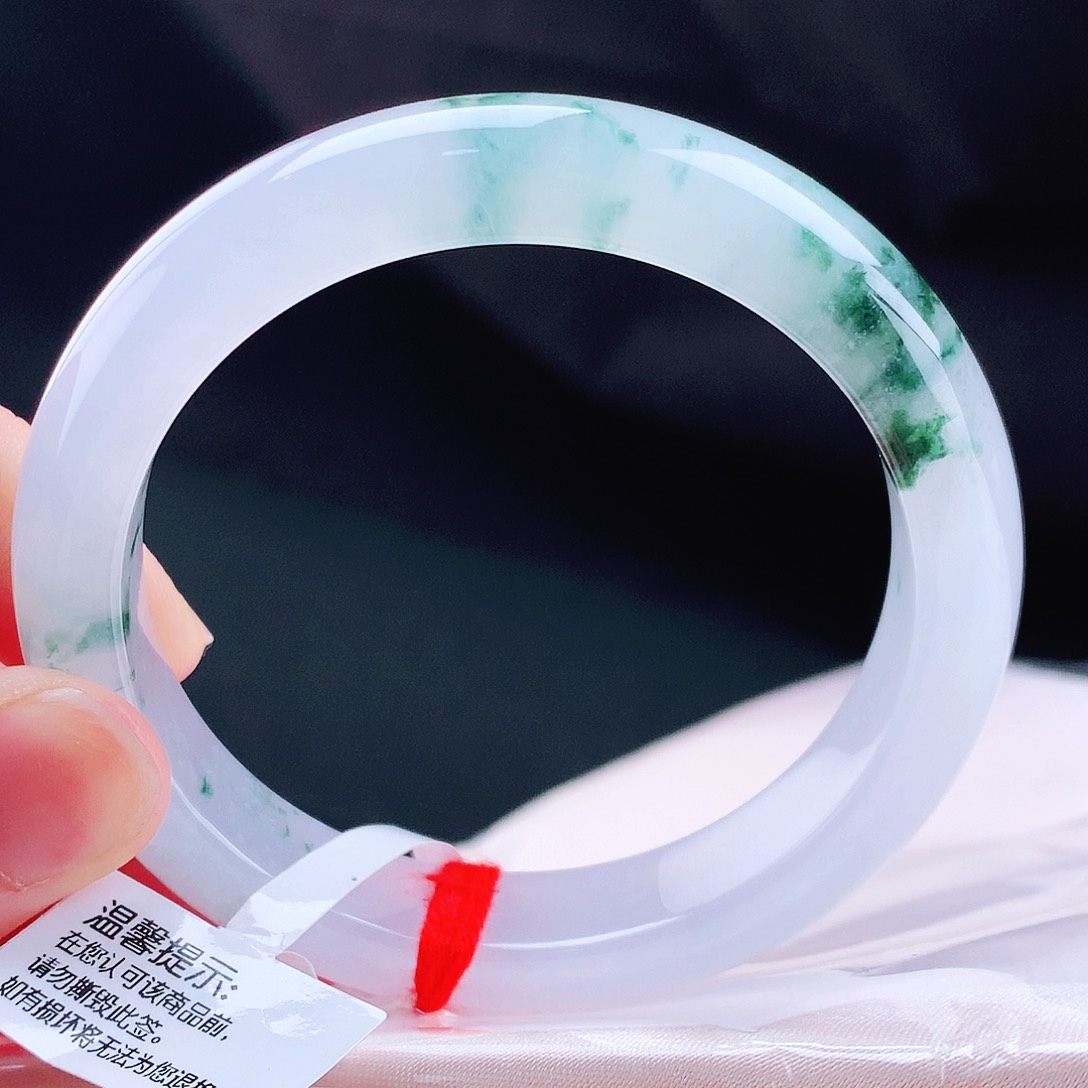 未镶嵌手镯翡翠53圈