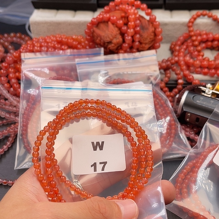 南红玛瑙未镶嵌多样性发货默认微瑕称重4mm